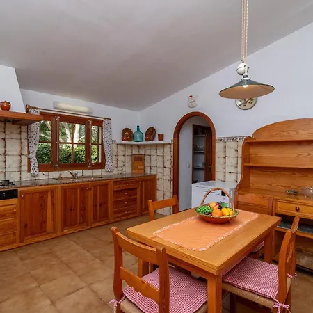 Ca Na Tonina By Sealand Pollenca